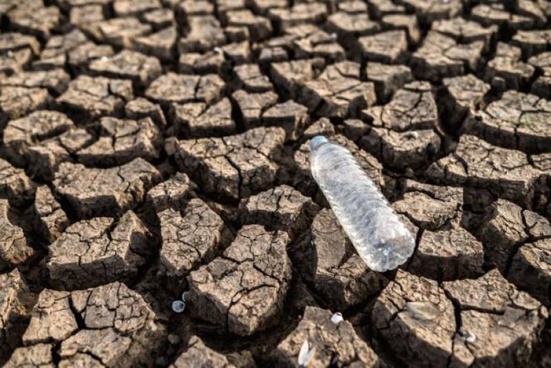 Costa del Sol bans filling swimming pools as even more water cuts expected