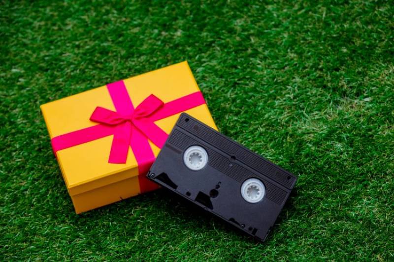 Convert VHS, cassettes or 8-track video and audio to digital with Fixtech