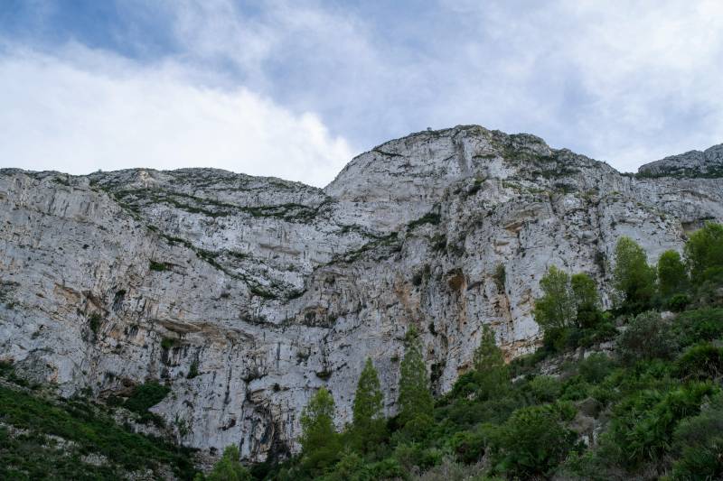 Alicante's natural parks remain closed amid extreme fire risk and looming storms