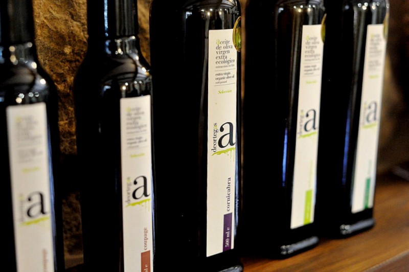 Almazara Deortegas olive oil affiliated to the Yecla Wine Route